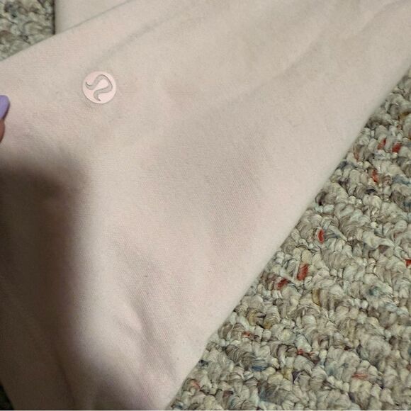 Lululemon Evolution Short Sleeve Polo Shirt in Pink- Size Medium - Picture 6 of 6